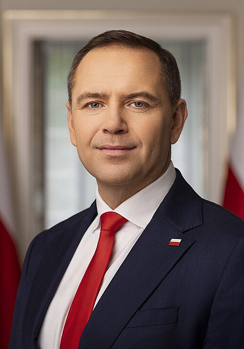 Autor Mikołaj Bujak - https://www.prezydent.pl/prezydent/biografia, GFDL 1.2, https://commons.wikimedia.org/w/index.php?curid=171775321