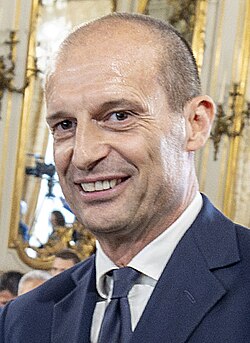 Autor Original:  Quirinale / Derivative work:  Danyele, Attribution, https://commons.wikimedia.org/w/index.php?curid=148397160