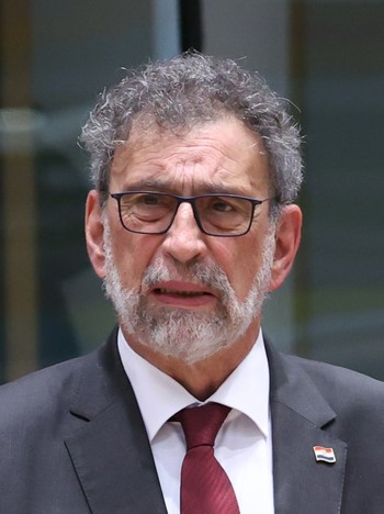 By European Commission - https://newsroom.consilium.europa.eu/permalink/p195366, Public Domain, https://commons.wikimedia.org/w/index.php?curid=171990529