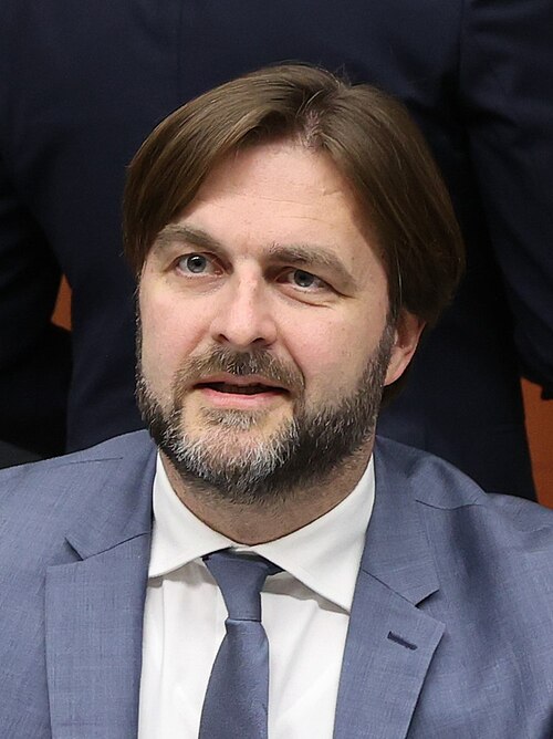 By European Union - https://newsroom.consilium.europa.eu/permalink/p218893, Public Domain, https://commons.wikimedia.org/w/index.php?curid=185538322